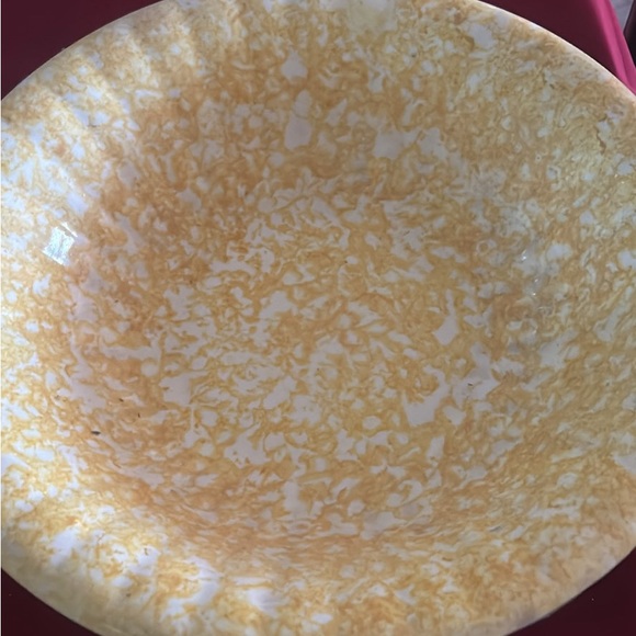 Stangl yellow & white spongeware pitcher & bowl - Picture 3 of 4